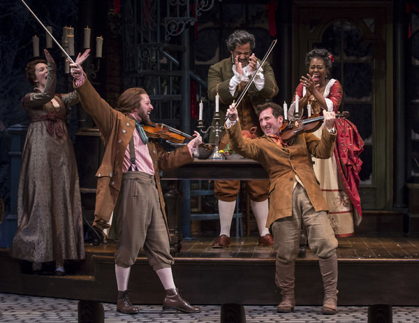 Photo Flash: First Look at Goodman Theatre's 40th Annual Production of A CHRISTMAS CAROL Image