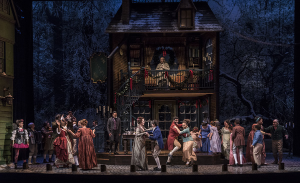 Photo Flash: First Look at Goodman Theatre's 40th Annual Production of A CHRISTMAS CAROL Image