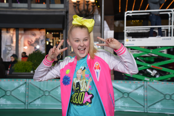 Photo Coverage: Go Inside Day 2 of the Macy's Thanksgiving Day Parade Rehearsals! Image