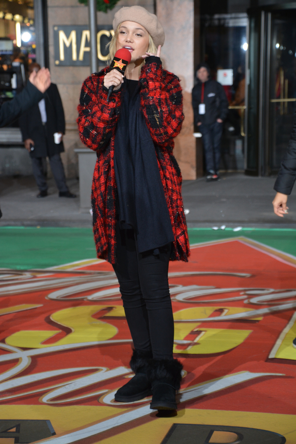 Photo Coverage: Go Inside Day 2 of the Macy's Thanksgiving Day Parade Rehearsals! Image