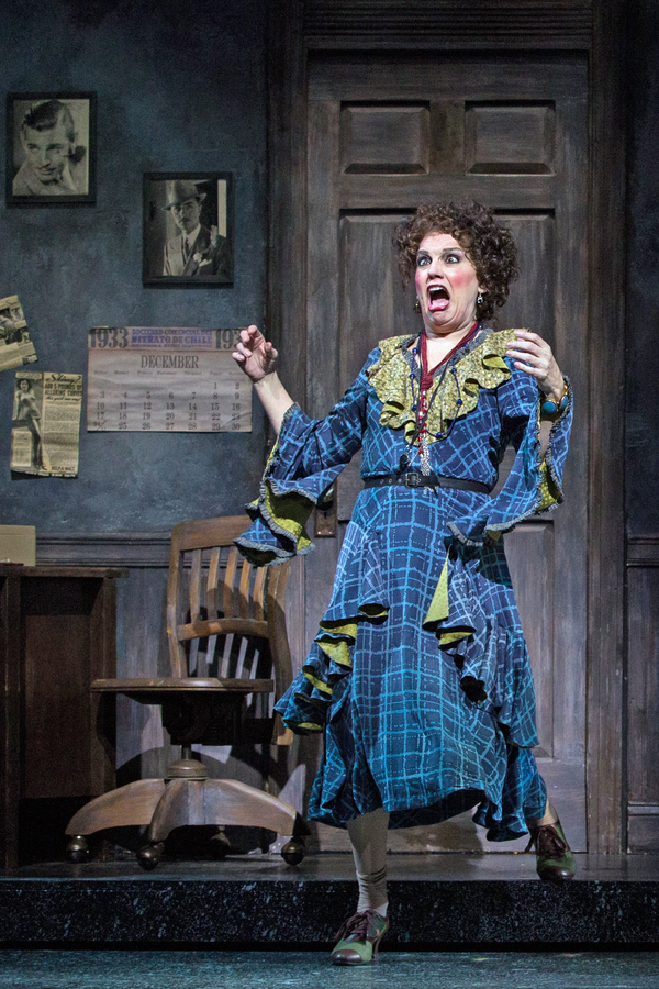 Photo Flash: Beth Leavel, Christopher Sieber, Erin Mackey, Get A New Deal For Christmas in Paper Mill's ANNIE Image