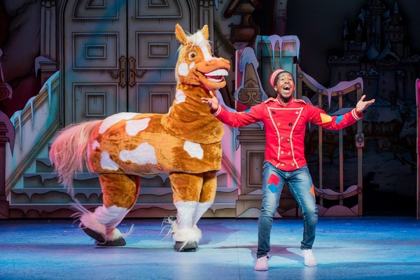 Photo Flash: First Look of CINDERELLA at Hackney Empire Image