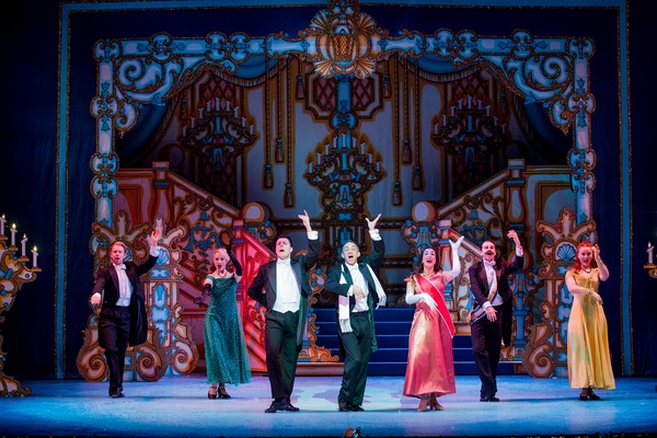 Photo Flash: First Look of CINDERELLA at Hackney Empire Image