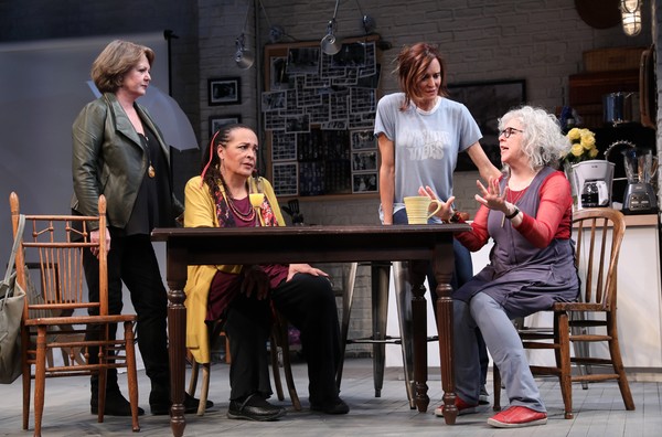 Photo Flash: Susan Miller's 20TH CENTURY BLUES Gets New York Premiere Image