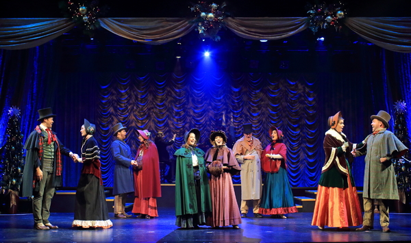 Photo Flash: Flat Rock Playhouse Welcomes the Holidays with A FLAT ROCK PLAYHOUSE CHRISTMAS 