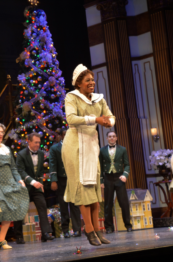 Photo Coverage: The Cast of ANNIE at Paper Mill Take Opening Night Bows  Image