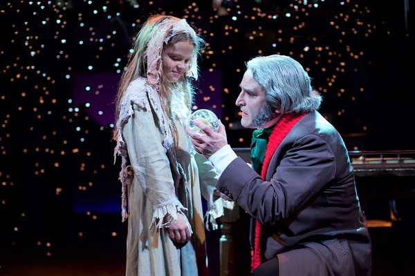 Photo Flash: First Look at Theatre Three's A CHRISTMAS CAROL Image