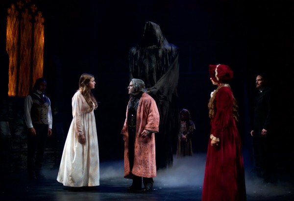 Photo Flash: First Look at Theatre Three's A CHRISTMAS CAROL Image