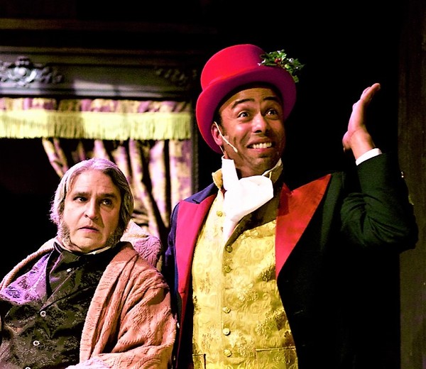 Photo Flash: First Look at Theatre Three's A CHRISTMAS CAROL Image