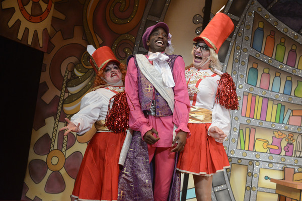 Photo Flash: First Look at CINDERELLA Panto at Greenwich Theatre Image