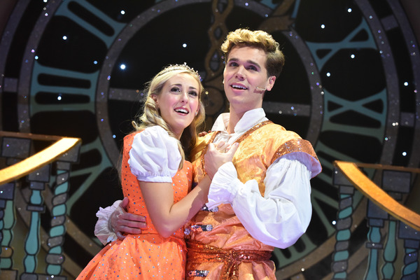 Photo Flash: First Look at CINDERELLA Panto at Greenwich Theatre Image