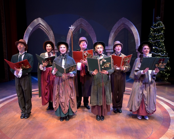 Photo Flash: Westchester Broadway Theatre presents THE CHRISTMAS VOYAGER  Image