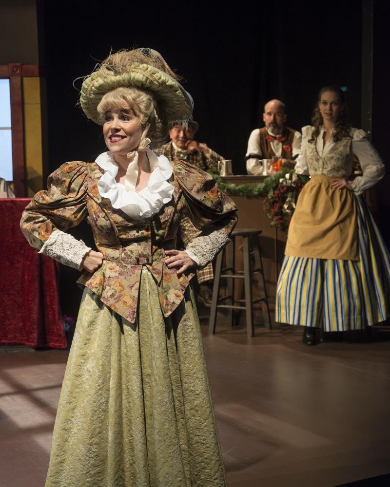 Review: Christmas Comes to Metrostage Image