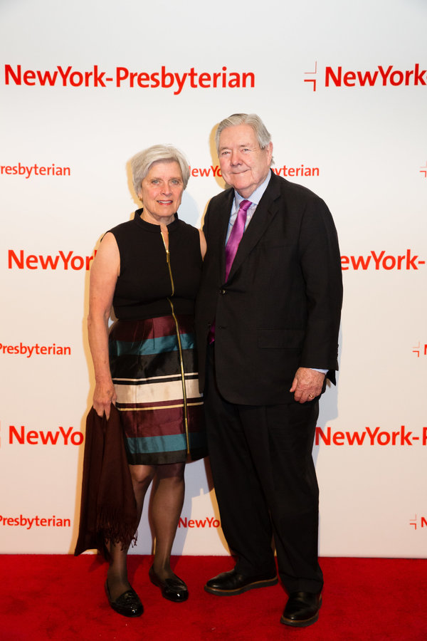 Photo Flash: Jane Krakowski Helps Raise $1 Million at NewYork-Presbyterian's 'AMAZING KIDS' Gala 