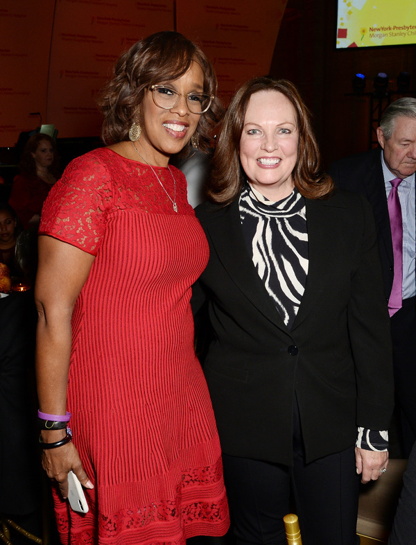 Photo Flash: Jane Krakowski Helps Raise $1 Million at NewYork-Presbyterian's 'AMAZING KIDS' Gala Image