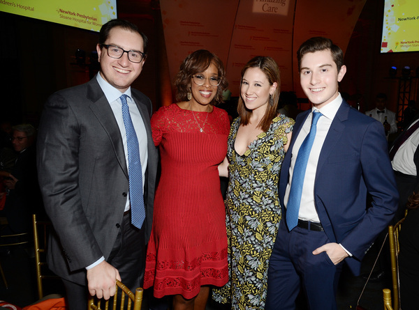 Photo Flash: Jane Krakowski Helps Raise $1 Million at NewYork-Presbyterian's 'AMAZING KIDS' Gala Image
