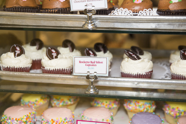 Photo Flash: The Rockettes Unveil 'Rockette Red Velvet' Cupcake at Magnolia Bakery 