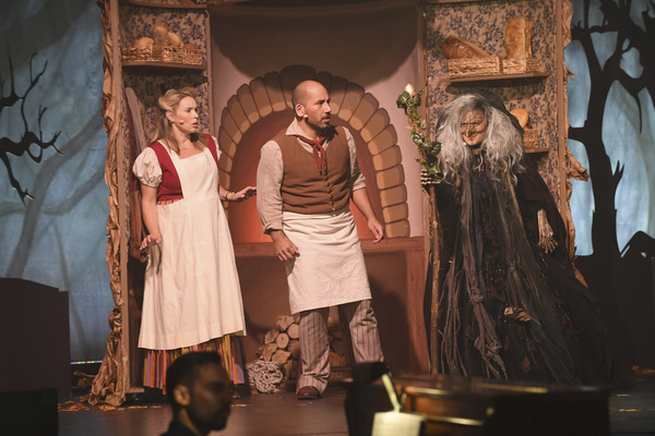 Photo Flash: First Look - Kristen Bell's Theater-Themed ABC Special ENCORE Image