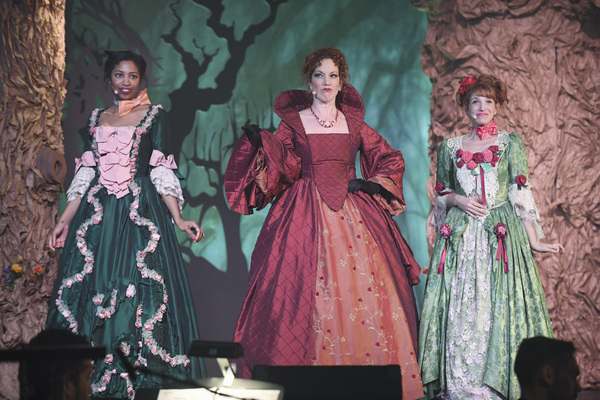 Photo Flash: First Look - Kristen Bell's Theater-Themed ABC Special ENCORE Image