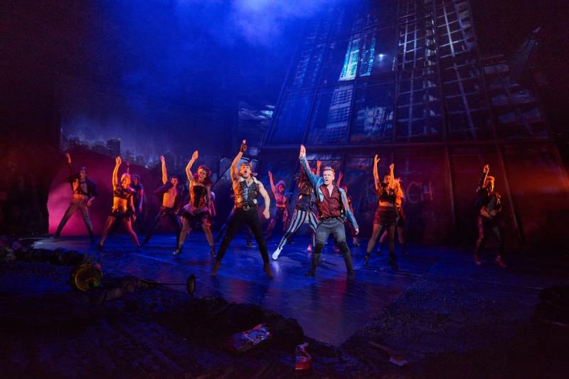 Interview: Andrew Polec & Christina Bennington on BAT OUT OF HELL  Image