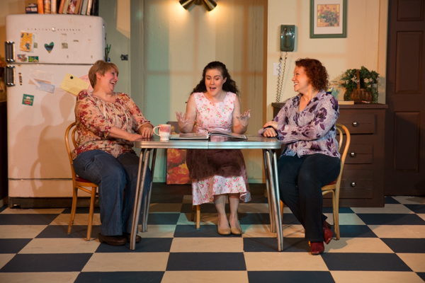 Photo Coverage: First look at Curtain Players' CRIMES OF THE HEART Image