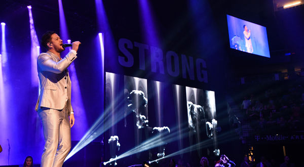 Photo Flash: Star-Studded Vegas Strong Benefit Concert Unites Las Vegas 