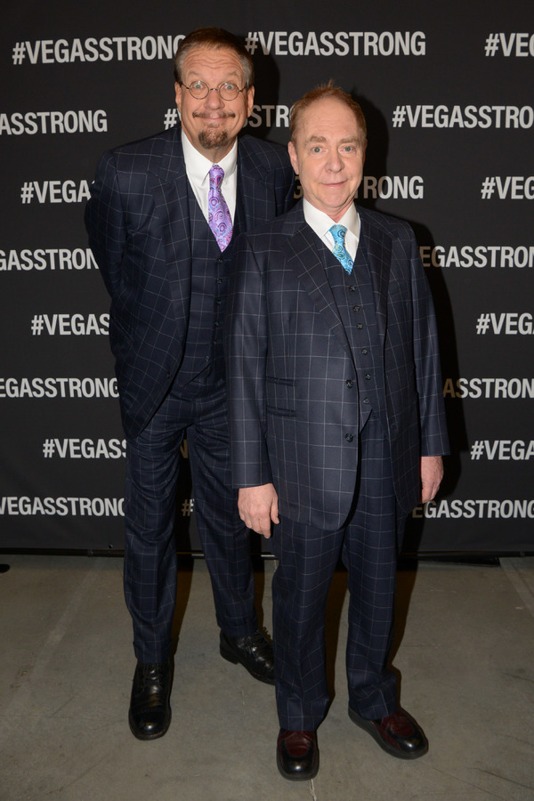 Photo Flash: Star-Studded Vegas Strong Benefit Concert Unites Las Vegas 
