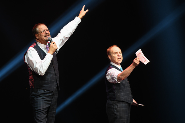 Photo Flash: Star-Studded Vegas Strong Benefit Concert Unites Las Vegas Image