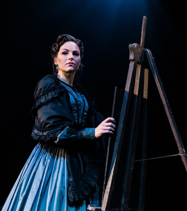 Photo Flash: First Look at Andrew Lloyd Webber's THE WOMAN IN WHITE Image