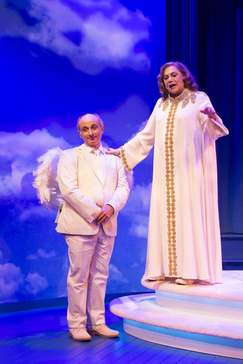 Review: AN ACT OF GOD Starring Kathleen Turner is Fabulous 