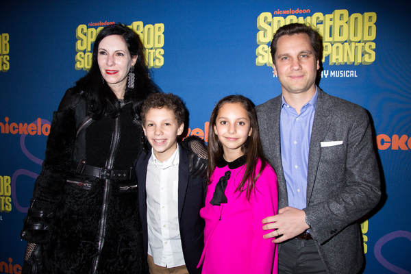 Jill Kargman, Harry Kargman, and family Photo