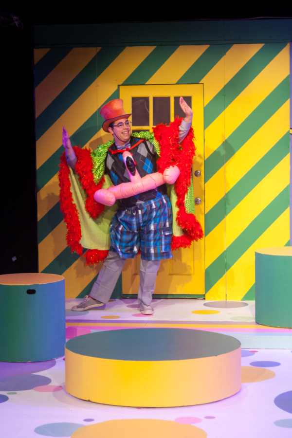 Photo Flash: First Look at ELEPHANT AND PIGGIE'S 'WE ARE IN A PLAY!' at Playhouse on Park Image