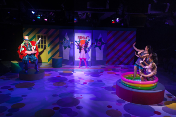 Photo Flash: First Look at ELEPHANT AND PIGGIE'S 'WE ARE IN A PLAY!' at Playhouse on Park 