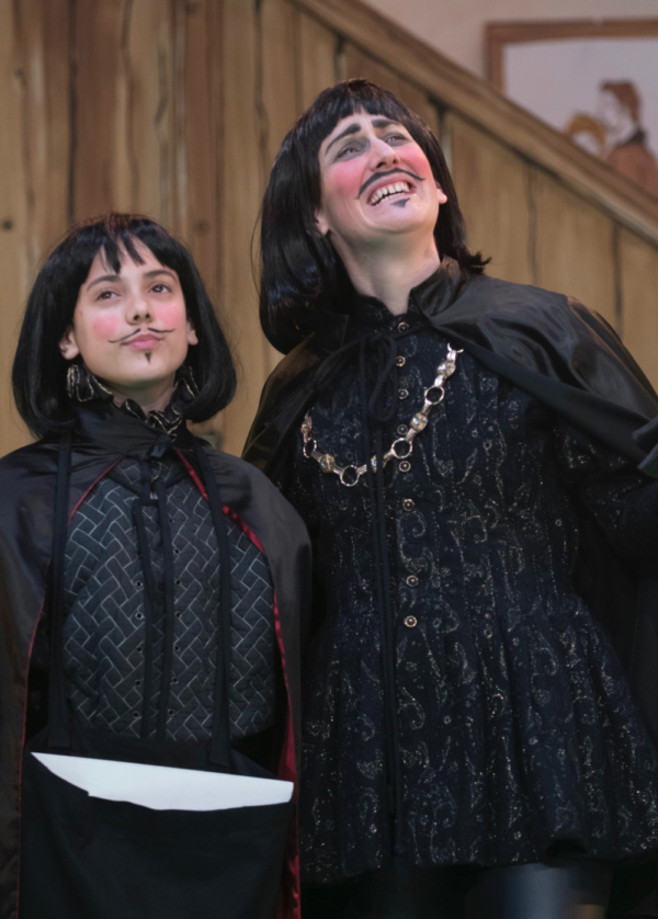 Photo Flash: ROBIN HOOD Opens At Stantonbury Theatre Image