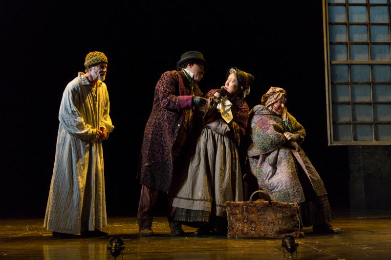 Photo Flash: A CHRISTMAS CAROL at McCarter Theatre Center Image