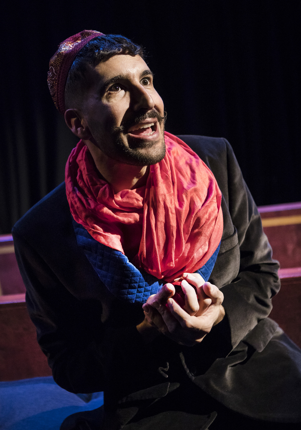 Photo Flash: First Look at CRIMES ON THE CHRISTMAS EXPRESS at Lichfield Garrick Theatre Image
