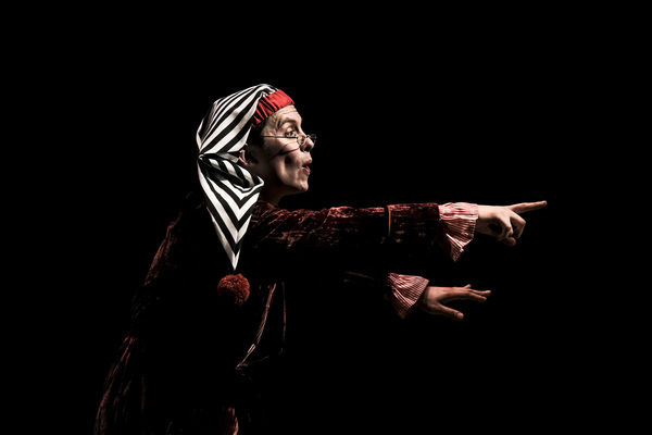 Photo Flash: First Look at A (SCARBOROUGH) CHRISTMAS CAROL at The Stephen Joseph Theatre Image