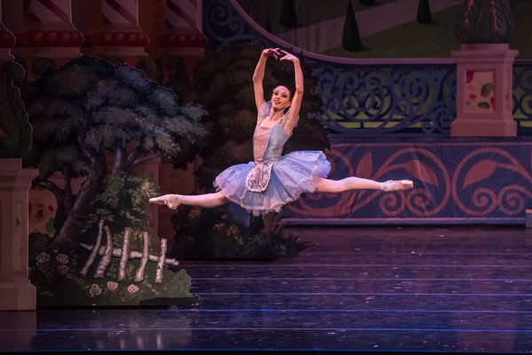 Photo Flash: THE NUTCRACKER Dances Into Kauffman Center Image