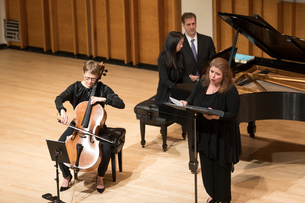 Photo Flash: PREFORMANCES WITH ALISON CHARNEY at Merkin Concert Hall Image