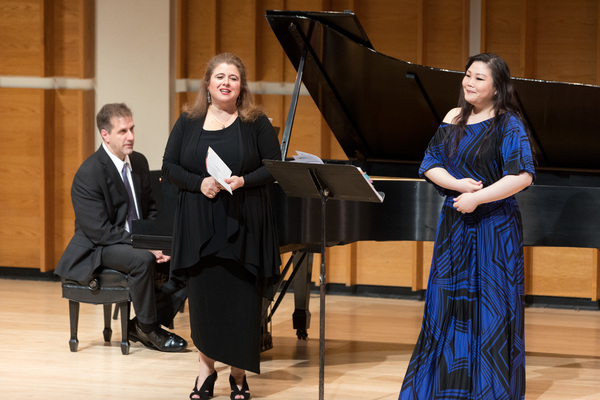 Photo Flash: PREFORMANCES WITH ALISON CHARNEY at Merkin Concert Hall Image