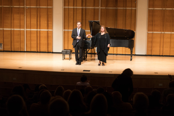 Photo Flash: PREFORMANCES WITH ALISON CHARNEY at Merkin Concert Hall Image