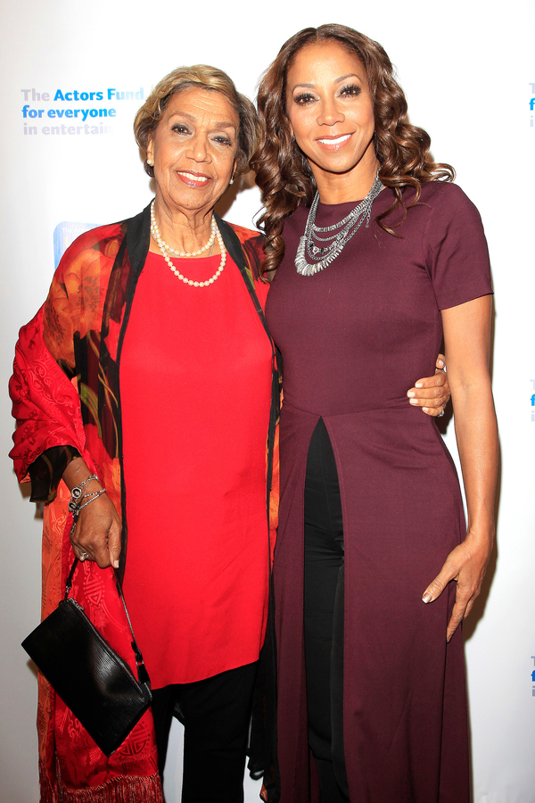 Photo Flash: The Actor's Fund Celebrates 2017 Looking Ahead Awards Image