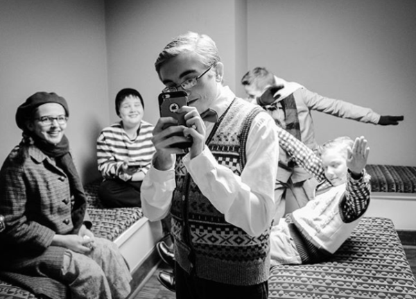 Photo Flash: Morrible Monkeys Around and More Saturday Intermission Pics! Image