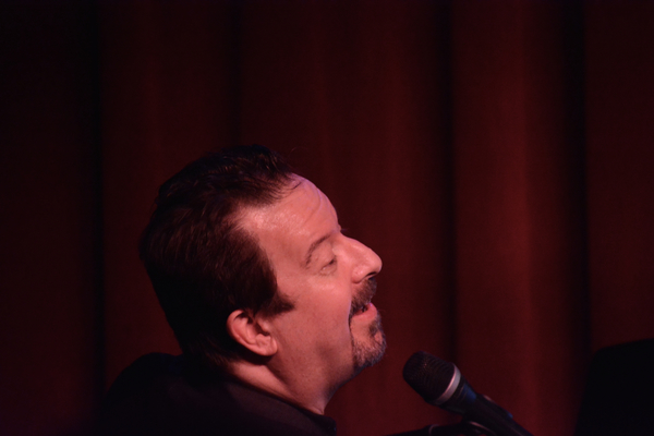 Photo Coverage: James Barbour Brings 9th Annual Holiday Concert to Birdland 