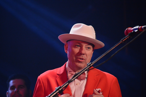Photo Coverage: THE MAVERICKS Play The Music Hall at Tarrytown Image