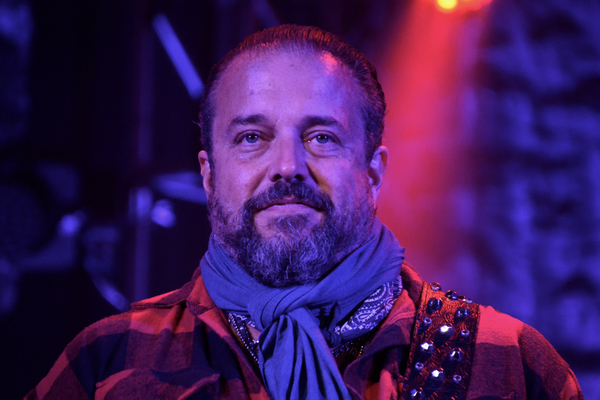 Photo Coverage: THE MAVERICKS Play The Music Hall at Tarrytown Image