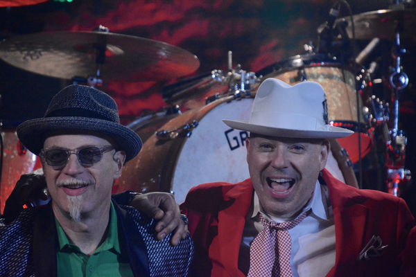 Photo Coverage: THE MAVERICKS Play The Music Hall at Tarrytown Image