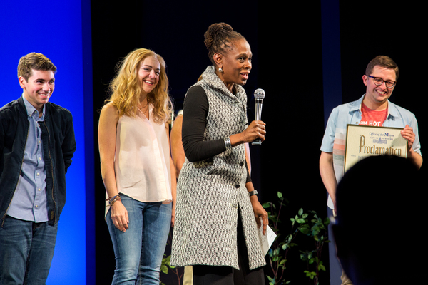 Photo Coverage: DEAR EVAN HANSEN Celebrates the Fans with Lottery Performance Image