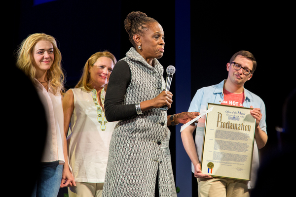 Photo Coverage: DEAR EVAN HANSEN Celebrates the Fans with Lottery Performance Image