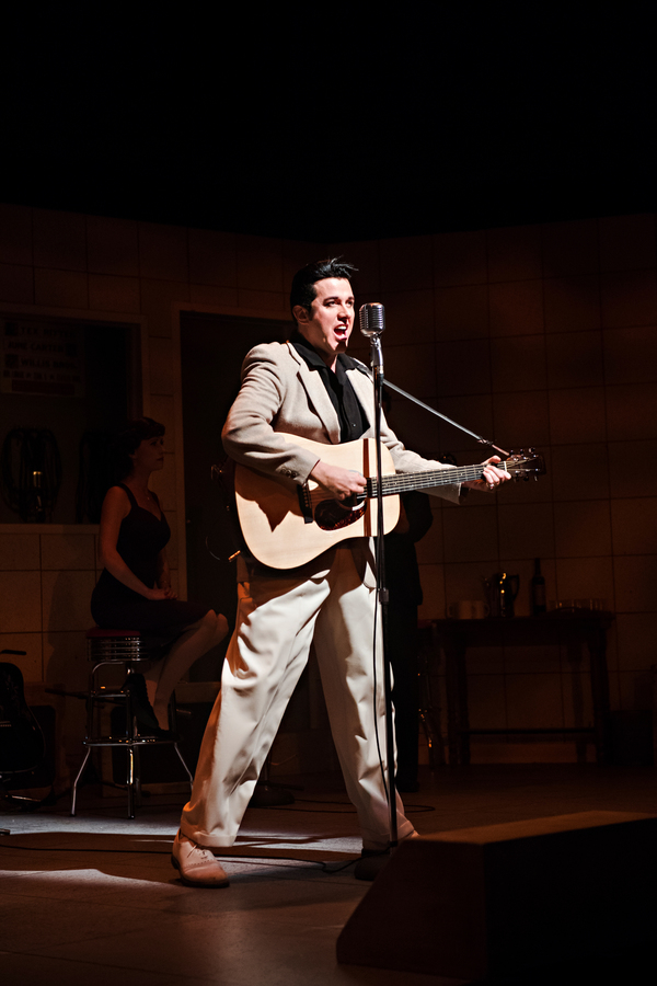 Photo Flash: First Look at MILLION DOLLAR QUARTET, Bowing Tonight in Toronto Image